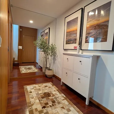 Duplex By The أوفار